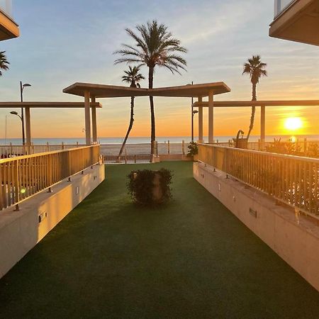 Sunny&Beach In Valencia Luaran gambar